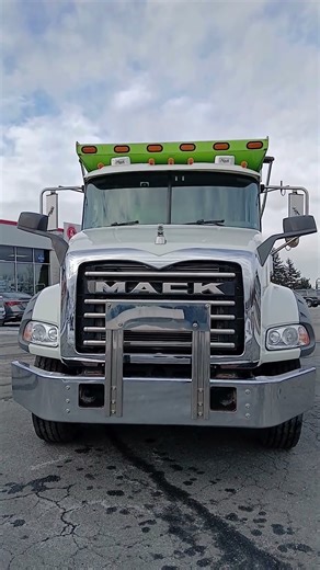 USED MACK GU813 DUMP TRUCK #macktrucks