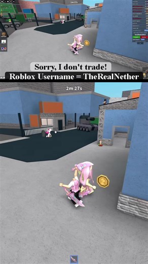 #stream #streamhighlights The flamingo saved them! 😮‍💨 This game hates me lol #mm2 #roblox #murdermystery2