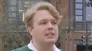 'Check your bank' warns Safeway shopper who spotted 'sparkly' device at checkout