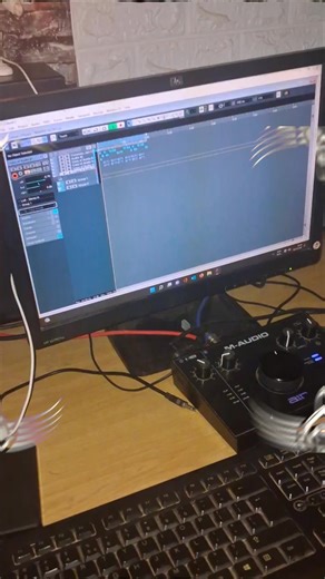 @Trampo Elloh Official brand New pon Commando Riddim Recording in Progress now liink Op #commandoriddim #emortalrecords #dancehallvibes