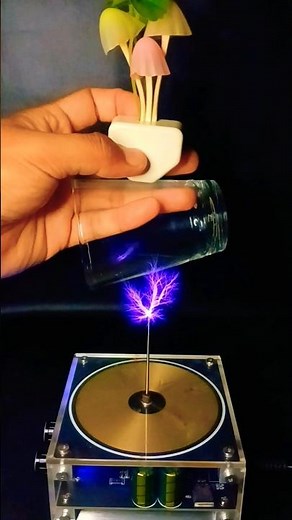 Tesla Coil Experiment #teslacoil #experiment #highvoltage