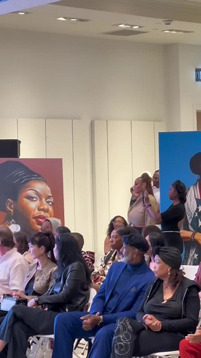 Stunning Fashion Show by Designer Kisha Nicole at @themovementlafw