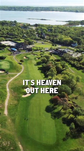 18 holes at Montauk Downs and a pint (or two) at Montauket Bar make up a heavenly 19 holes on Long Island. ⛳️ 🍺 | GOLF.com