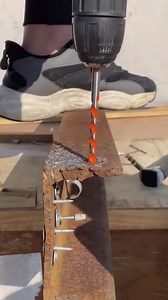 ⏱️ Bohrer, Messer und Scheren in Sekunden schärfen. 💪 Jedes Mal glatte, präzise Schnitte und Bohrungen. 🔧 Kompakt, langlebig und einfach zu bedienen! Bestellen Sie jetzt und schärfen Sie wie ein Profi👇 | Frilla