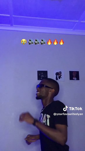 Dj Flex Gold is my song of the year😭🙌🏾🔥!!! #yourfavouritedyan #fyp #sgubhu