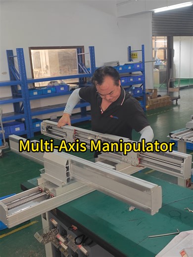 Multi-Axis Manipulator Display: Innovative Robotics Showcase