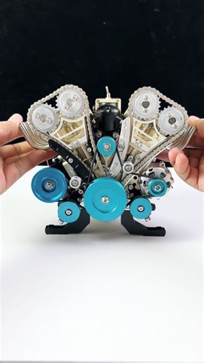 This V8 Car Engine Model Full Metal Assembling Kit is a premium educational and collectible model that allows enthusiasts to build a realistic replica of a working V8 internal combustion engine. Made from high-quality aluminum alloy and stainless steel parts, this kit captures the engineering precision and mechanical beauty of real automotive engines. #tech #v8 #assembly | 𝗧𝗲𝗰𝗵𝗻𝗼𝗹𝗼𝗴𝘆 | 𝗜𝗻𝗻𝗼𝘃𝗮𝘁𝗶𝗼𝗻| 𝗚𝗮𝗱𝗴𝗲𝘁𝘀