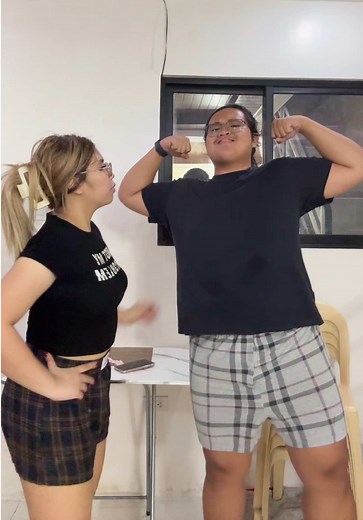 Learning boxing with my kapitbahay 🥰 #fyp
