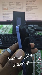 SAMSUNG GALAXY S24 (Colis importé) Seconde avec de légères égratignures Dual Sim 5G - Stockage 128Go - Ram 8Go Prix : 340.000F non négociable (Troc possible) Garantie sur facture , à récupérer au magasin Angré Nouveau CHU (Carrefour Kimi Cité Oasis) Contacts : 0747081673 - 0506766029 | SLV Communication