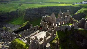 Discover the Drama of Dunluce Castle 🌊 Perched on the rugged Antrim coast, Dunluce Castle is full of history, legends, and breathtaking views. Wander the ruins, snap incredible photos, and feel the stories of the past come alive. 📸 Explore, imagine, and capture the magic. #DunluceCastle #NorthernIreland #AllenTours #HistoricSites #CoastalViews #ExploreNI | Allens Tours Belfast