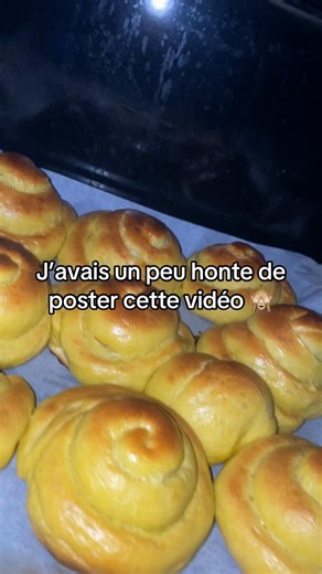 Vidéos de La_Ce_Ri_Se🍒🍯🇬🇦 (@cerise217865) avec son original - Penola Lawson