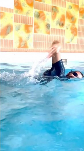 FINAL STEP swim front crawl #learntoswim #swimmersofinstagram #freestyleswimming