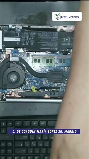 Το Surface Laptop 1769 κλείνει ξαφνικά; 🔧 Δες πώς το επισκευά...