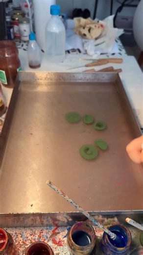 BVIRAL | 😮 #BVIRAL (@esrakaplanfeyzullah) Two purple carnations in traditional Turkish Ebru art | Instagram