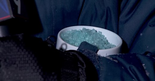 How much salt do you really need for de-icing a driveway and sidewalk?