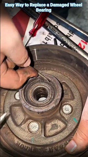 Easy Way to Replace a Damaged Wheel Bearing #shorts #mechanic #replacement