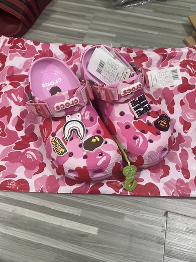 Crocs Review: Comfort Meets Style with Unique Designs