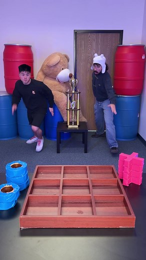 Check out this innovative approach to tik-tak-toe! | Vu Stories | Facebook