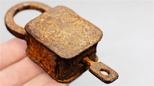 The rusty old padlock that hid a shocking surprise inside