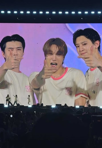 SM town 💗 #exo #riize #nct #shinee #wayv