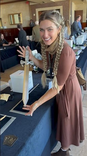 Very Expensive Fantasy Dagger