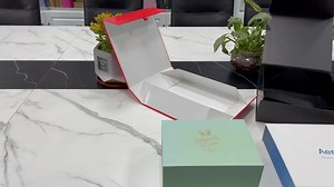 Custom Size Recyclable Cardboard Paper Hard Rigid Magnet Box Packaging Luxury Folding Magnetic Gift Box with Magnetic Lid