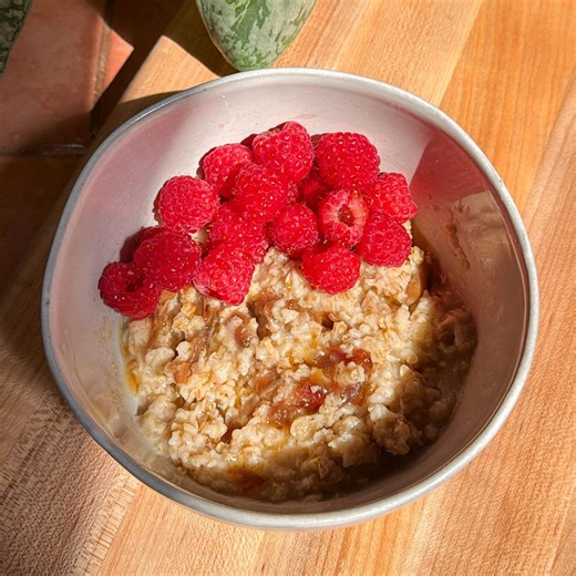 This Oatmeal Recipe Is So Good I’ve Eaten It Every Day for Weeks