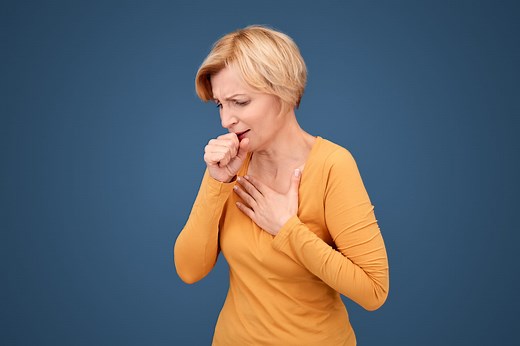 Angine : virale, bactérienne, durée, symptômes, contagieux ?