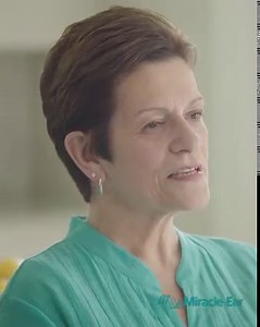Deborah’s hearing aids are small enough to go unnoticed, but the improvement they’ve made doesn’t. Now, she catches every word her granddaughter says. Watch her story. | Miracle-Ear