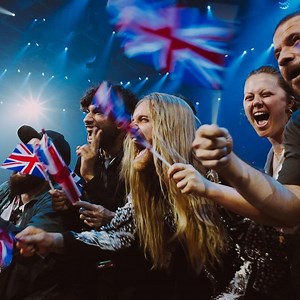 Sam Ryder stole the show with 'Space Man' 🚀 coming 2nd at the #Eurovision 2022 song contest 👏 Congratulations to the winner and all the participants for incredible performances! Get ready for take-off with #SpaceMan 🎧👉 samryder.lnk.to/SpaceMan | Warner Music Baltics