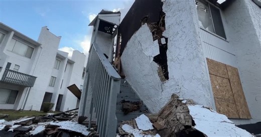 Neighbors displaced following a Tallahassee apartment complex fire