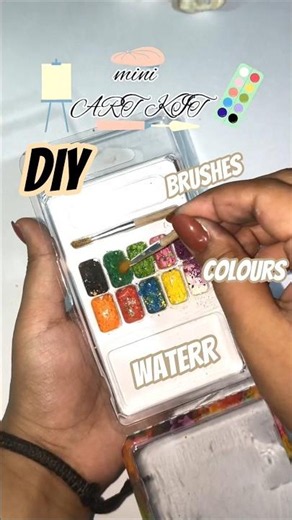 I made mini art kit🎨😳!! Subscribe❤️#trending #diy #viral #diycrafts#viralvideo #artandcraft#craft