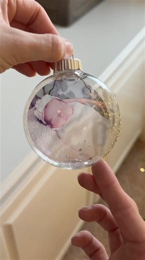 Floating photo ornament #ornaments #diyornaments