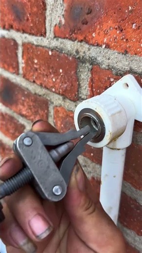 This is the new type of broken wire extractor you've all been wanting