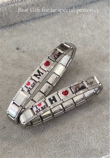 Italian charm bracelet best gift for ur special person<3 turn ur pic into charm and wear it everyday ( Stainless steel ) >< peak dol jas hehe #violetshopwithmx #italiancharmbracelet #foryou #fpy #24hours