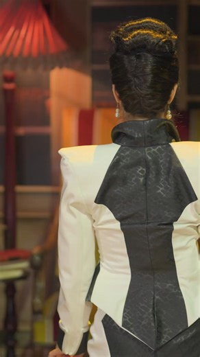 Secrets. Suspects. Side-splitting laughs 🔎 Six strangers gather at Boddy Manor for a night they’ll never forget. Based on the hit 1985 film Clue and the beloved board game Cluedo, this laugh-out-loud whodunnit will keep you guessing until the final twist. Now Playing at the Comedy Theatre only until 15 March. Don't wait until the last clue - book your tickets now! | Cluedo The Play