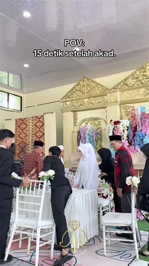 Booking modern sekarang yuk banyak cashback nya lohh🫶🏻🥰 Info price list hubungi 082333339373 #fypindonesia #fypxyzbca #paketwedding #weddinglampung #fyp