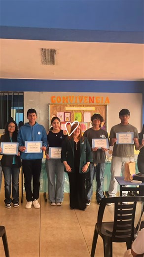 Visita de Alejandra a clubes Interact activos en Lima