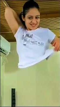 Wanita Cantik Bugil