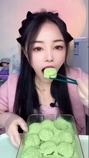30K views · 1K reactions | Matcha Ice Eating Mukbang | Frozen Sounds to Relax | Asmr Ice-eating | Facebook