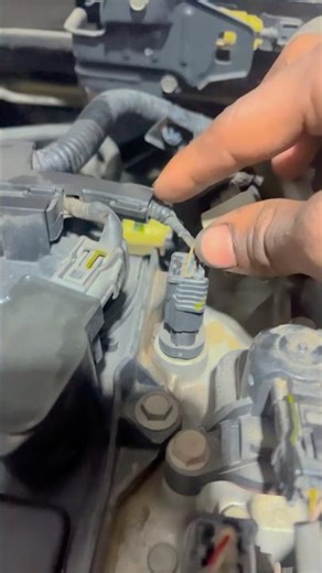 How to Check Fuel Injector Sound Injector Noise Problem Diagnose Instantly #ytshorts #trendingshorts