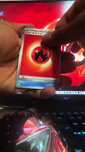 En busca del charizard X dorado #cartaspokemon #pokemon #pokemoncards