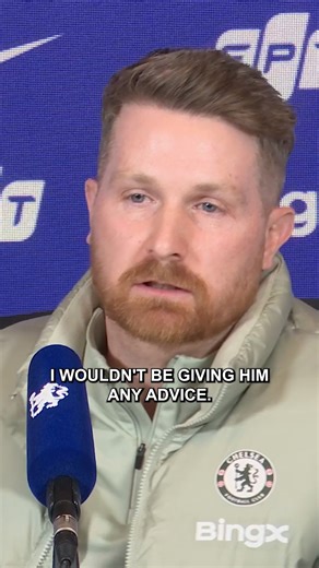 ❌ | Calum McFarlane won't be giving Liam Rosenior any advice as he takes over the Head Coach role at Chelsea | Mirror Football