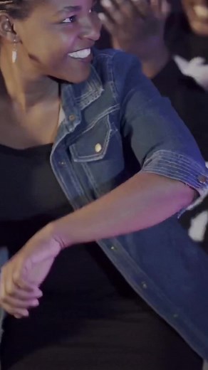 praise session Messengers Choir #elevationworship #uganda #rich #maverickcitymusic #priaseandworship #praise #worship #dance #sing #happy #harmony #church #foryourpage #viralvideo #tik_tok #yimba #wilsonbugembe #sinza #fyp #fypシ #phaneero #challenge @phyllisnalubega @WalterWa @Brianlubega @rebeccanakachwa @Lugya Hezekiah Zac @kobugabesusan7 @roykasozi @Rygan Ushly