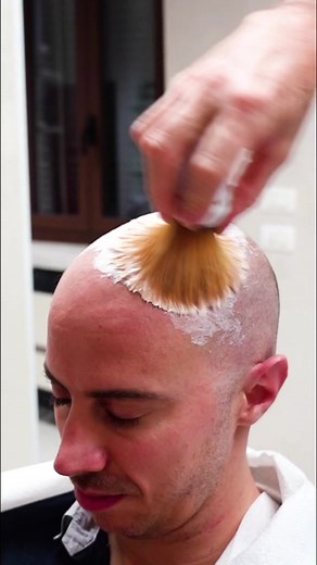 ASMR Barber su TikTok