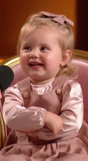 Cuando mamá se enoja 😏 #MomentoDivertido #BebeViral #HumorInfantil #famille #momentdrôle