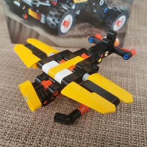LEGO MOC-45120 42101 Funky Plane (Technic 2020)