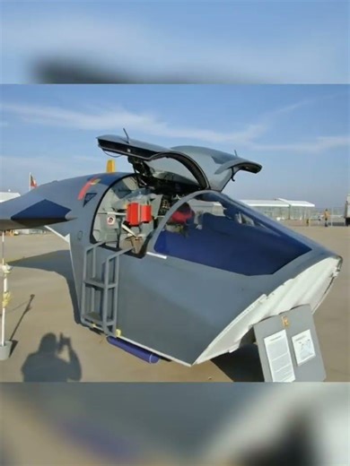 This Fighter Jet Ejects the Entire Cockpit 😳