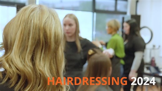 👀 Ever wondered what a typical day looks like for a hairdressing student at SIT? Check out this behind-the-scenes glimpse into the hands-on learning, creative projects, and salon experience our students enjoy! If you want to be part of this journey, enrolments are now open for February 2025. Join us at our Invercargill or Christchurch campuses to start building your skills and shaping your future in hairdressing! 💇‍♀️✂️ 🔗 More info in the link: https://www.sit.ac.nz/Courses/Hairdressing #SITN