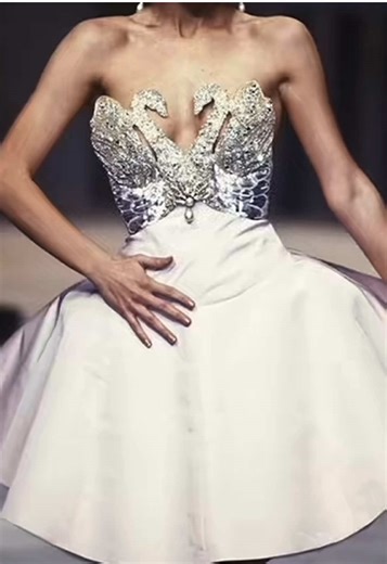 Runway Fashion Trends and Inspiration